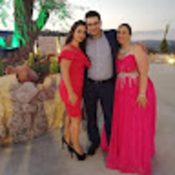 Meet your Posher, Sue - Picture 1 of 1